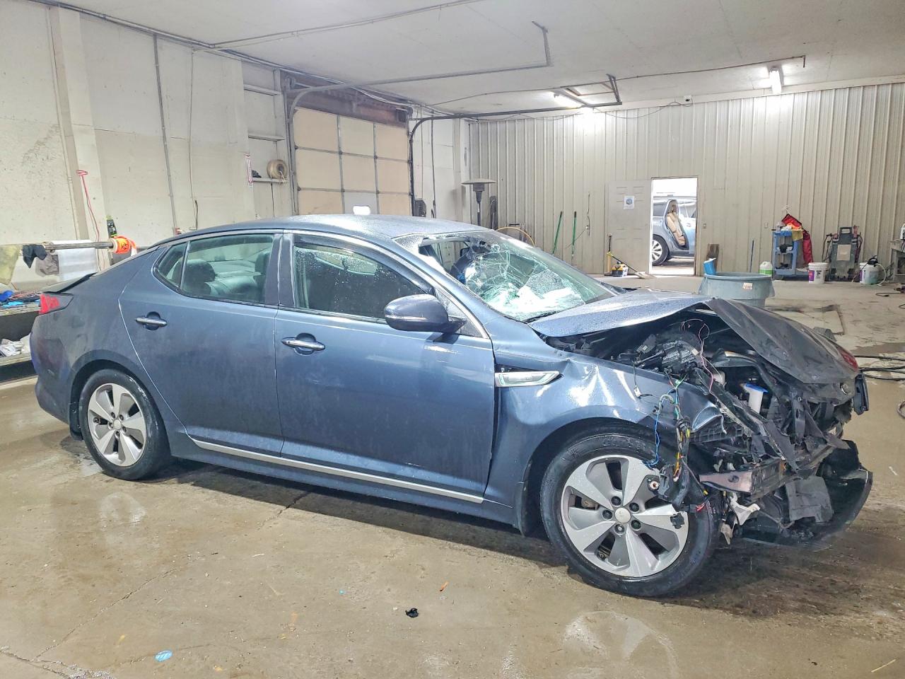 2015 Kia Optima Hybrid Blue vin: KNAGN4AD4F5090092