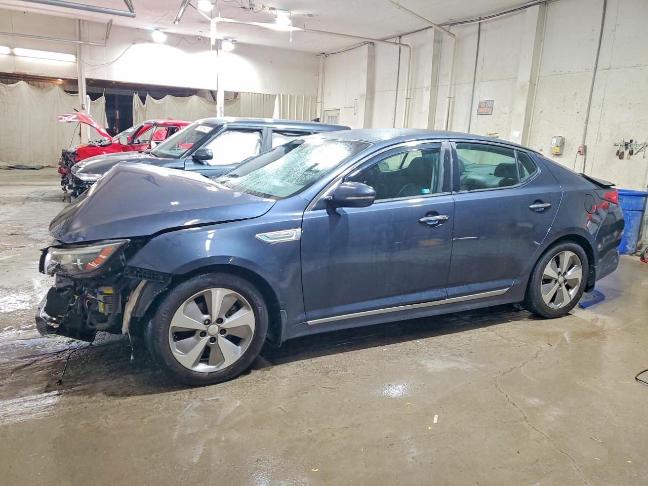 2015 Kia Optima Hybrid Blue vin: KNAGN4AD4F5090092