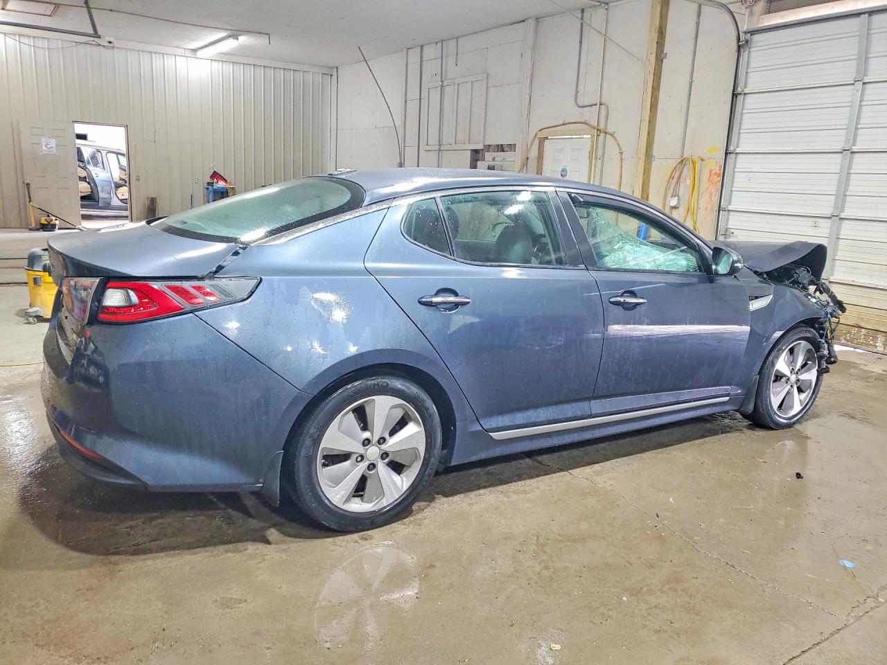 2015 Kia Optima Hybrid Blue vin: KNAGN4AD4F5090092