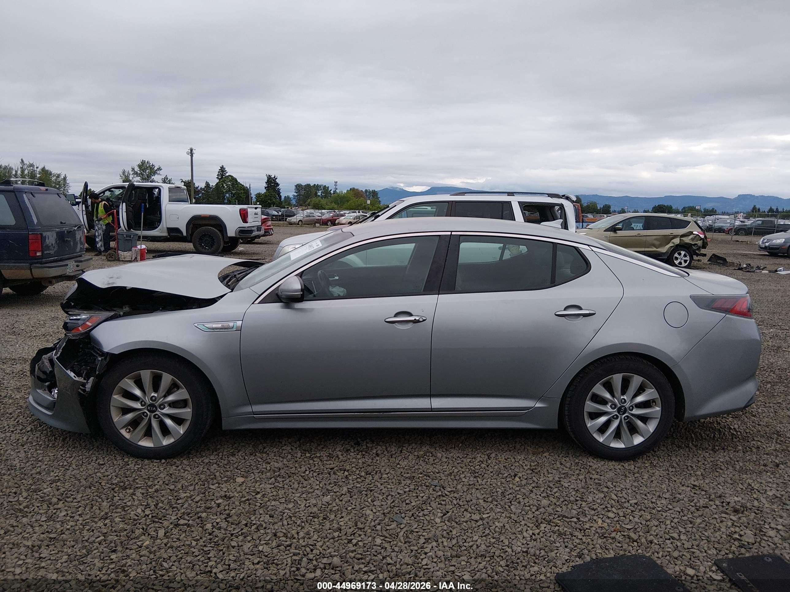2015 Kia Optima Hybrid Ex Light Blue vin: KNAGN4AD7F5080818