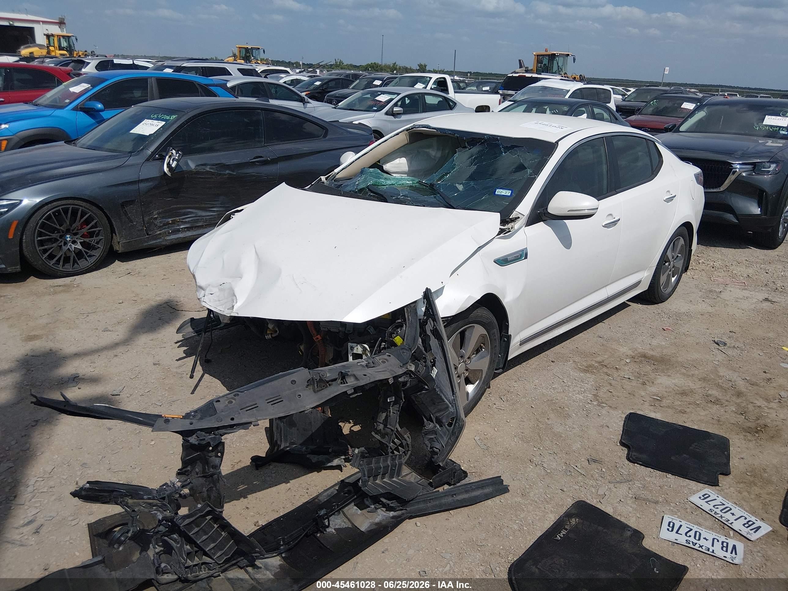 2015 Kia Optima Hybrid Ex Белый vin: KNAGN4AD8F5090516