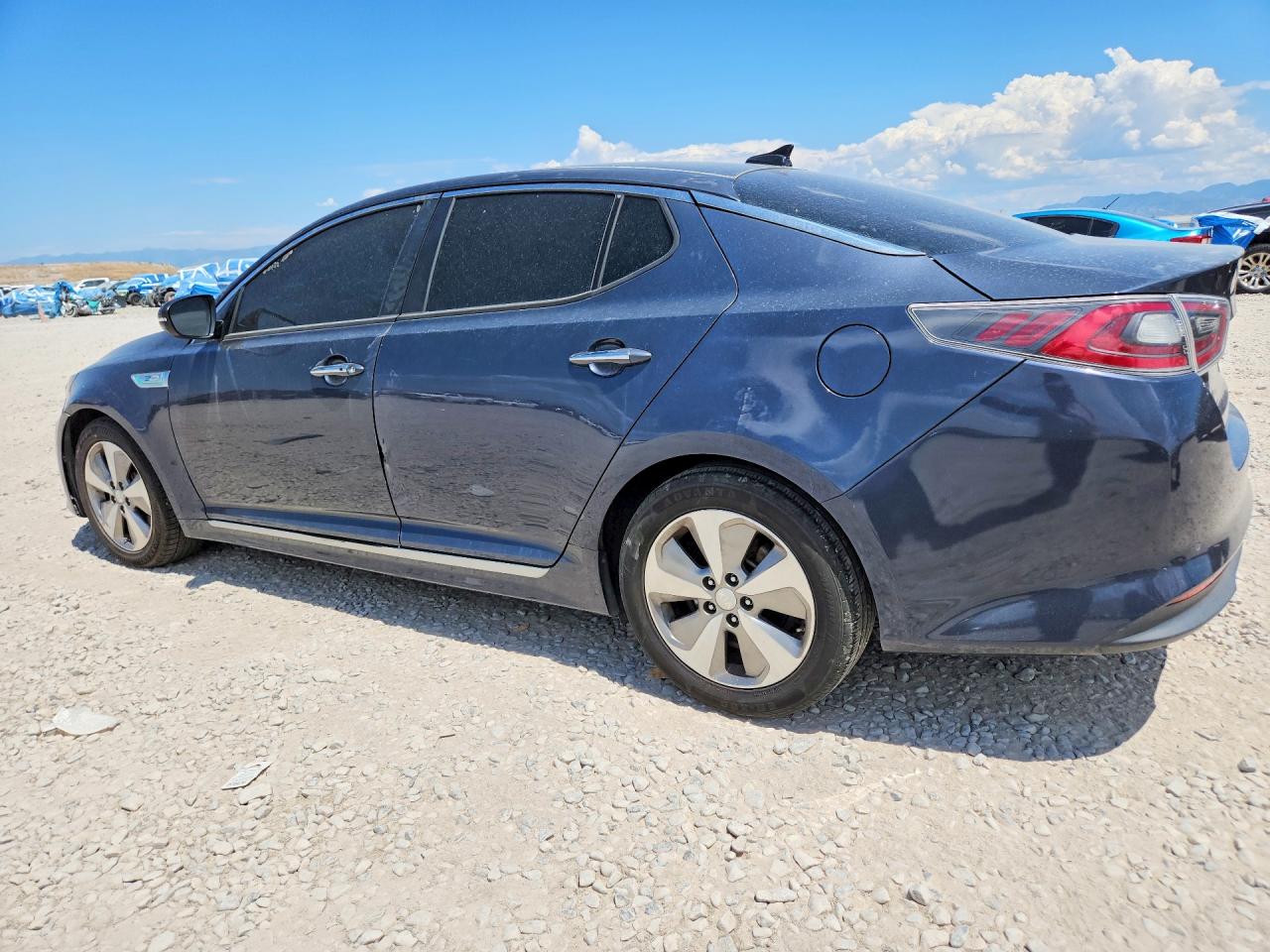 2015 Kia Optima Hybrid Blue vin: KNAGN4ADXF5085088