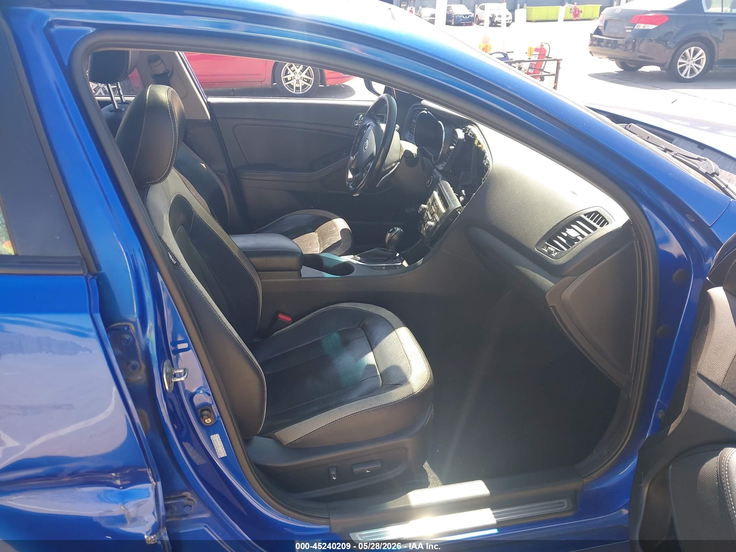 2011 Kia Optima Sx Blue vin: KNAGR4A64B5138139
