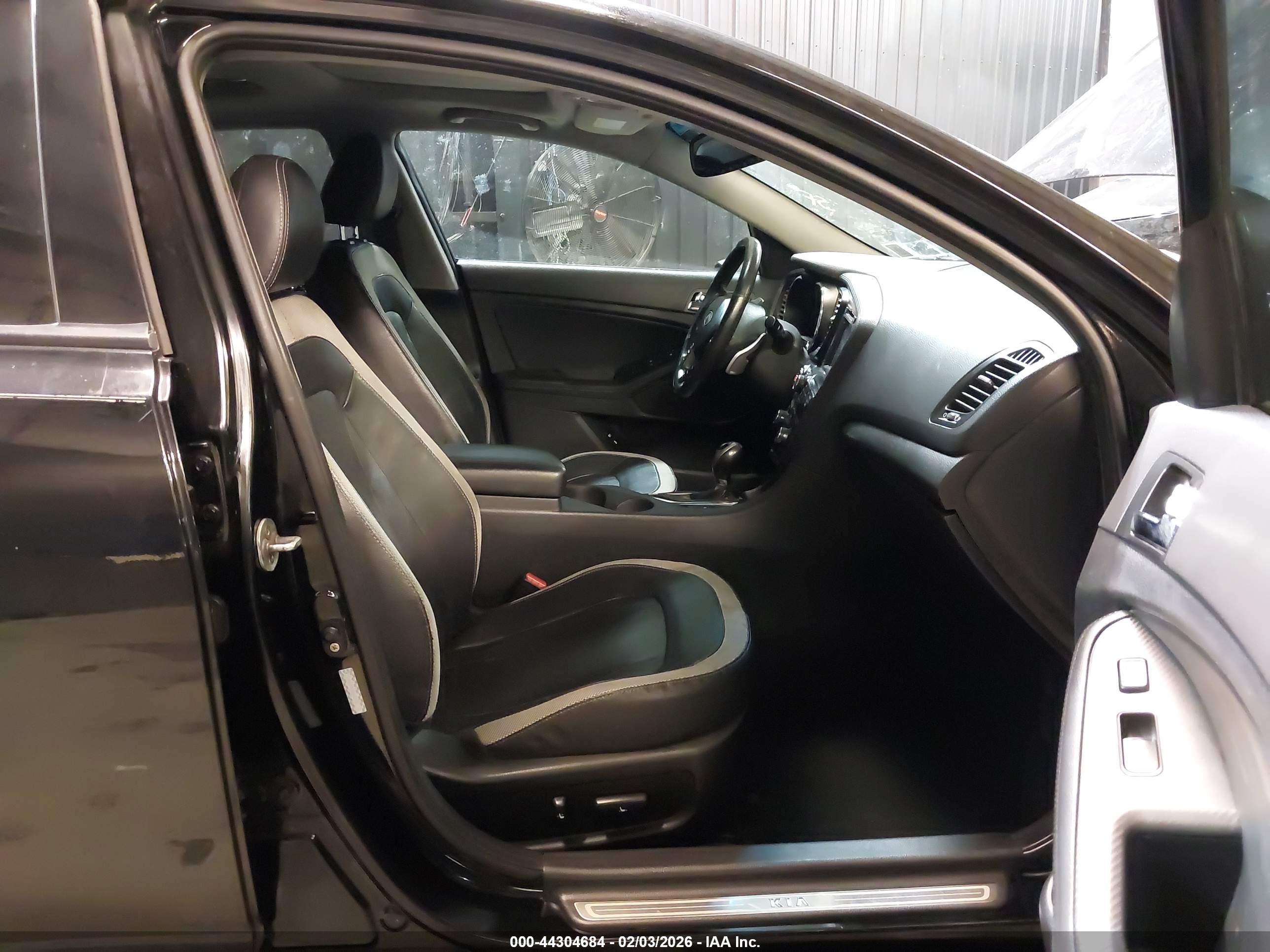 2011 Kia Optima Sx Black vin: KNAGR4A65B5090358