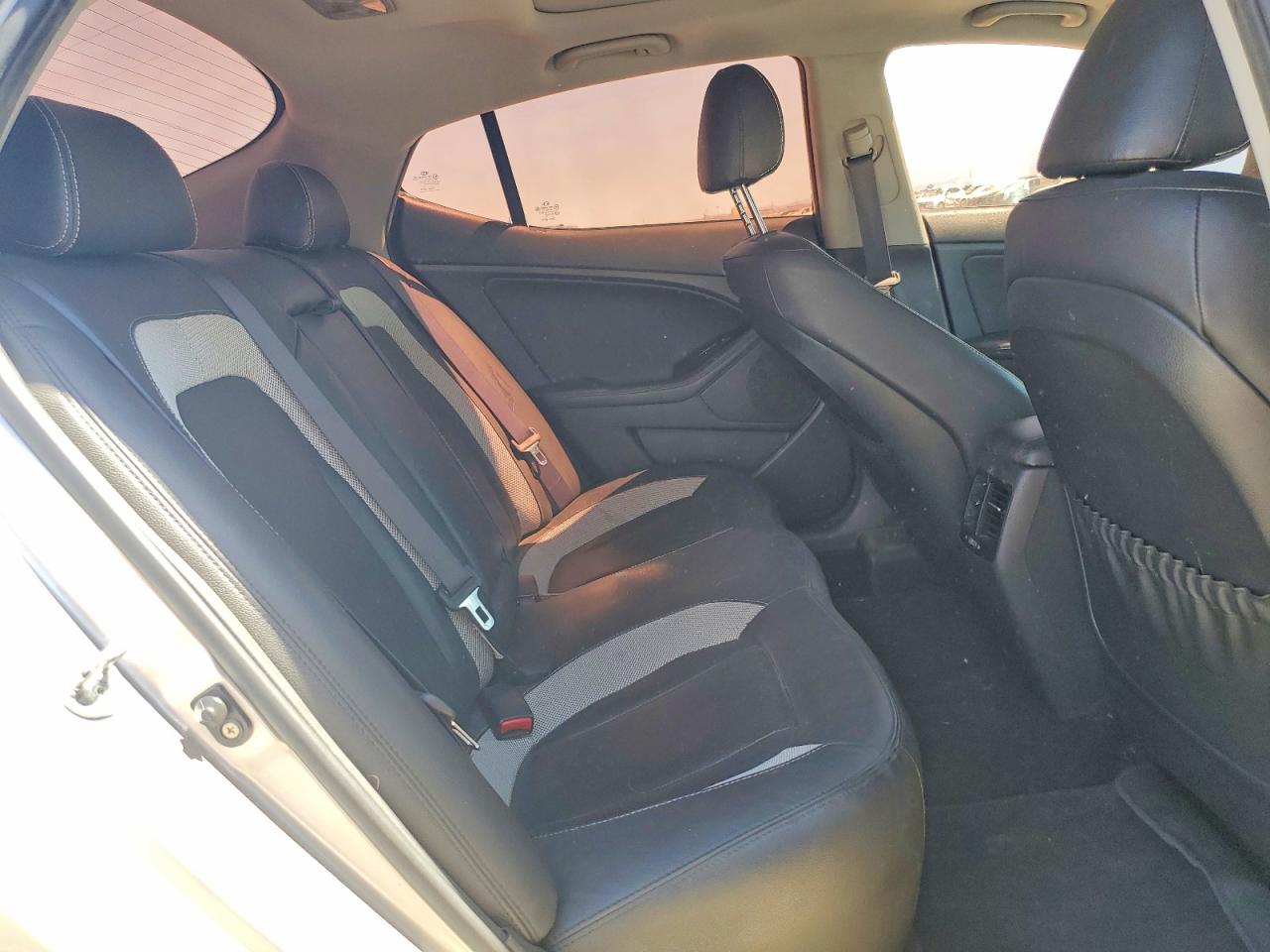 2011 Kia Optima Sx Silver vin: KNAGR4A66B5132228