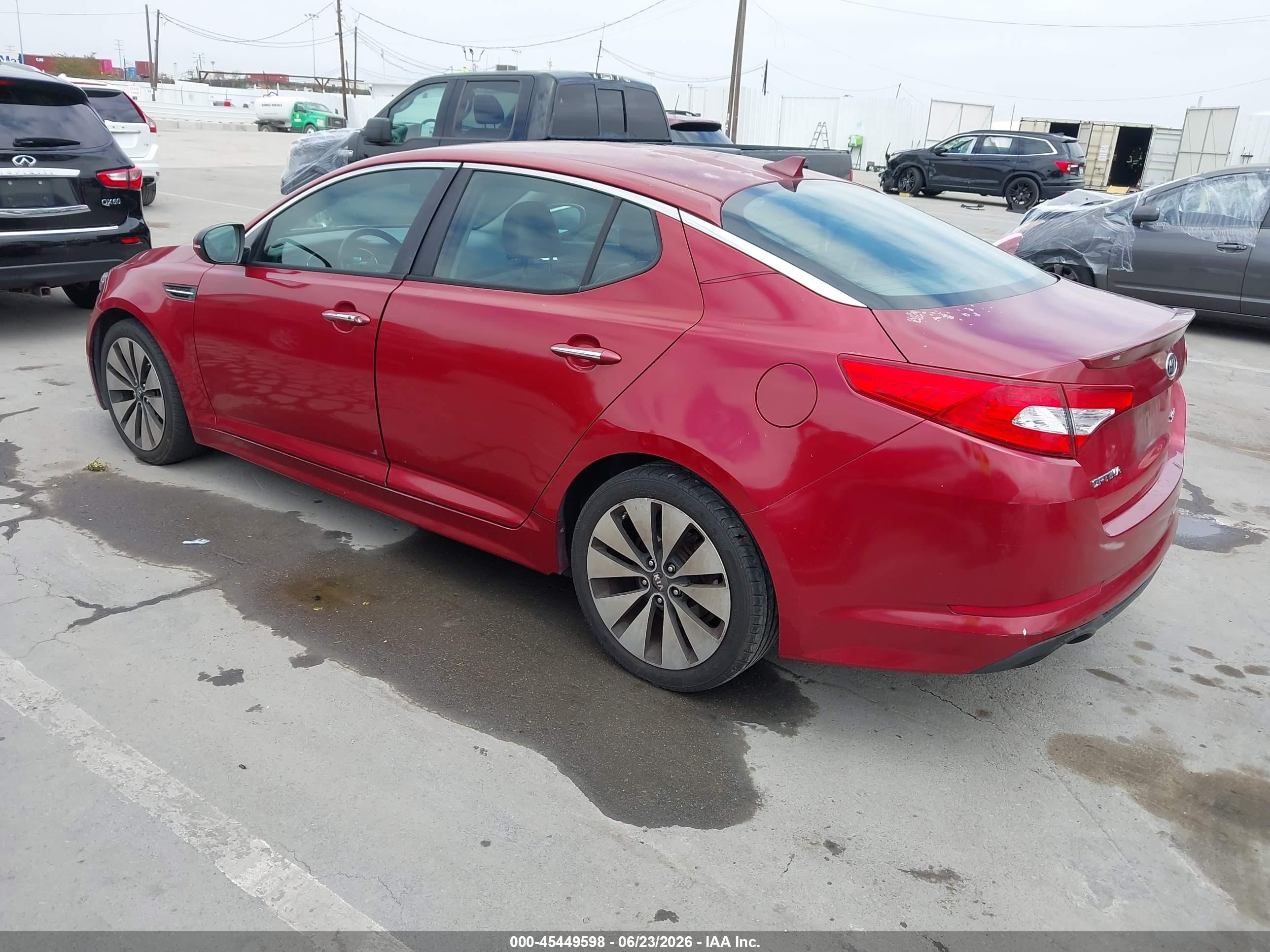2011 Kia Optima Sx Burgundy vin: KNAGR4A69B5086068