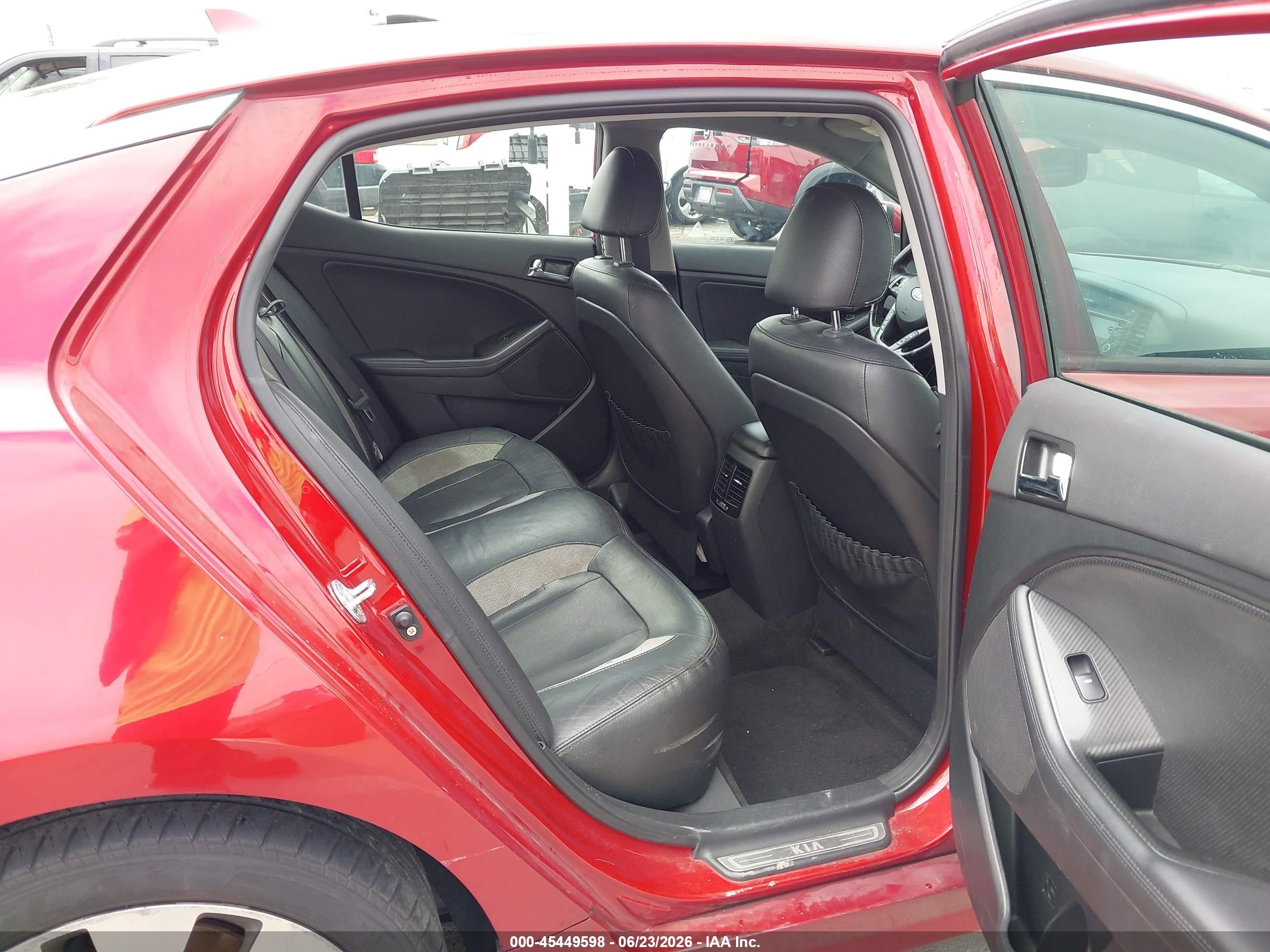 2011 Kia Optima Sx Burgundy vin: KNAGR4A69B5086068
