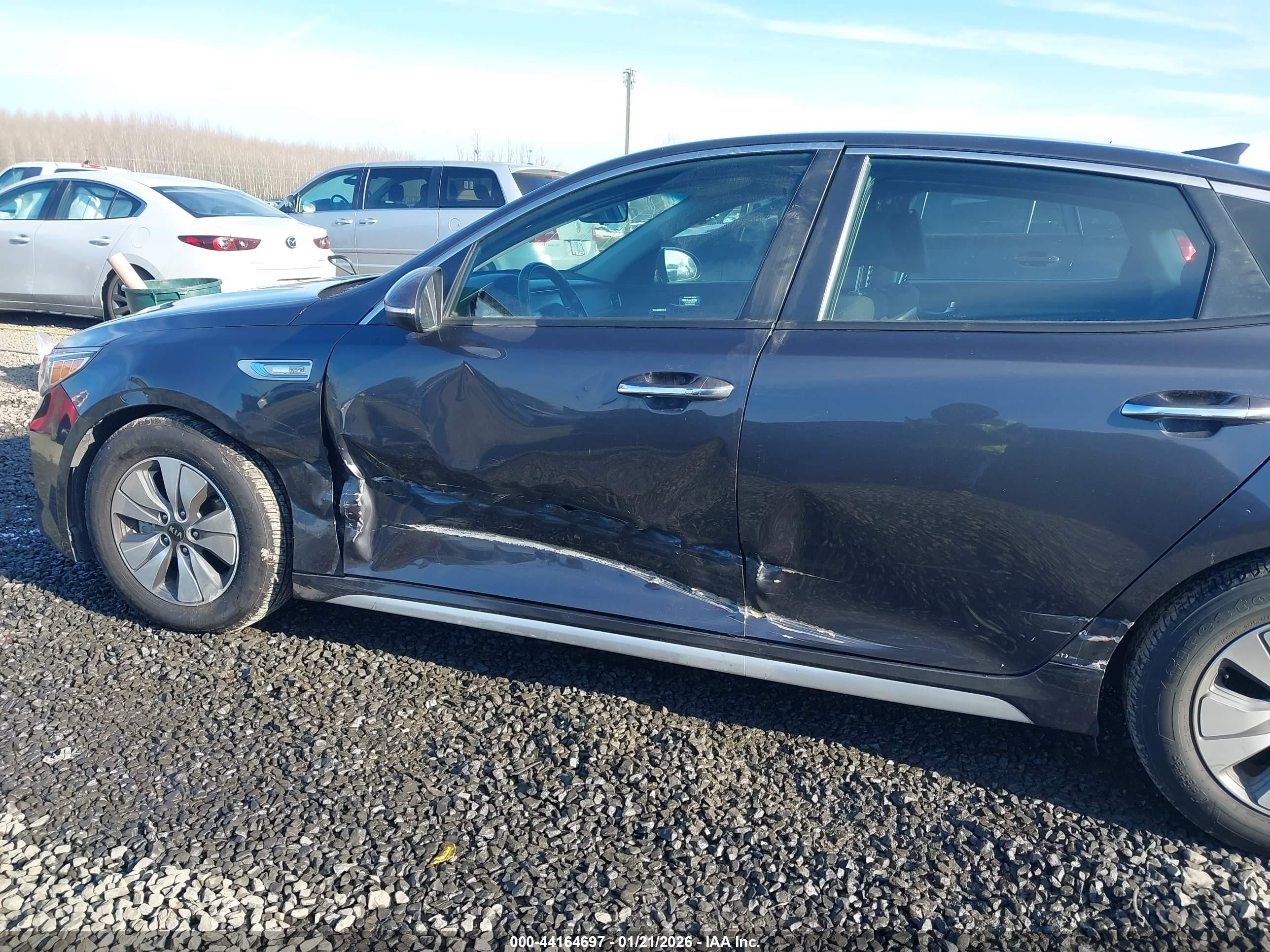 2017 Kia Optima Hybrid   Серый vin: KNAGT4LC5H5006732