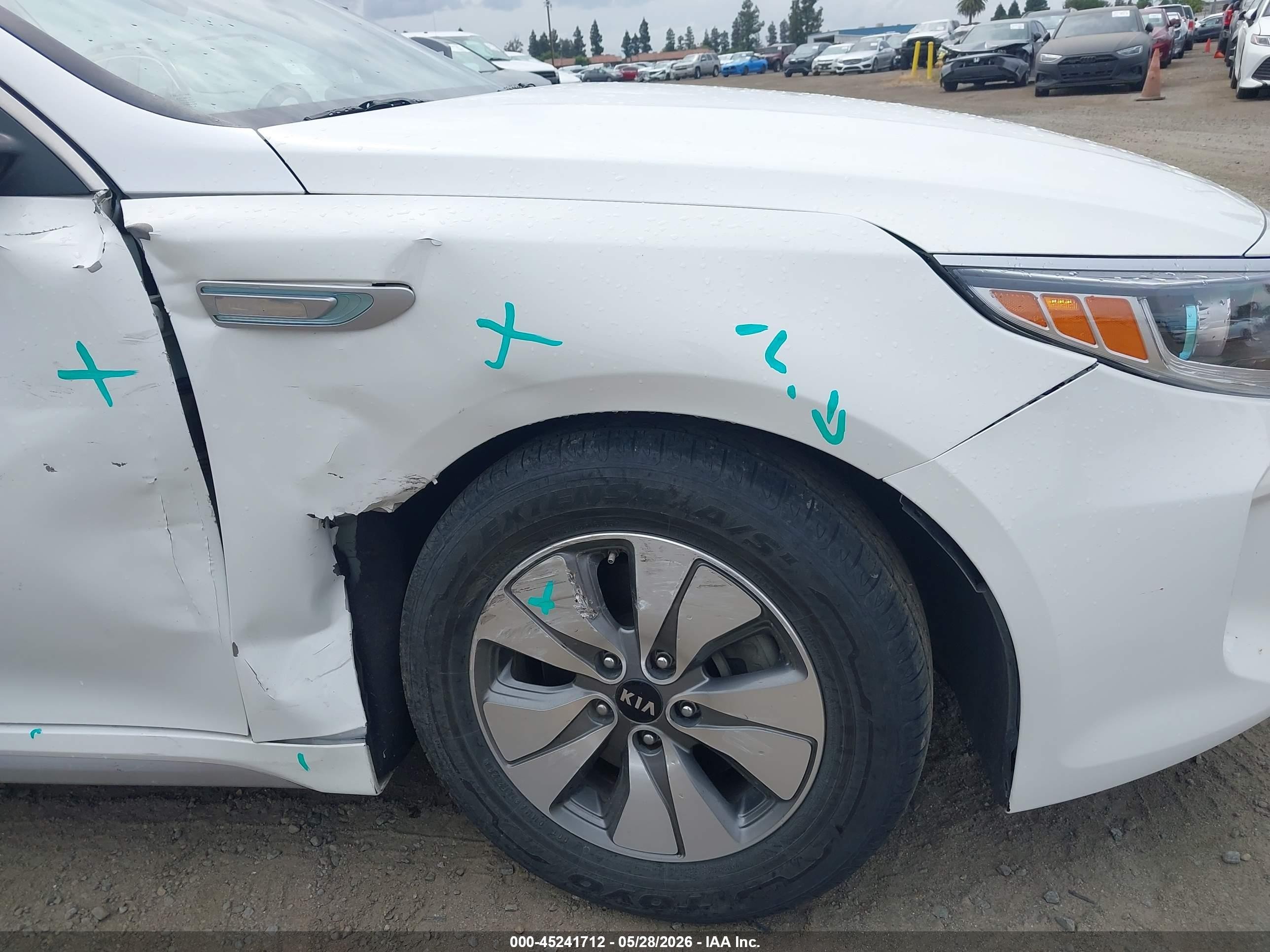 2017 Kia Optima Hybrid White vin: KNAGT4LE7H5013456