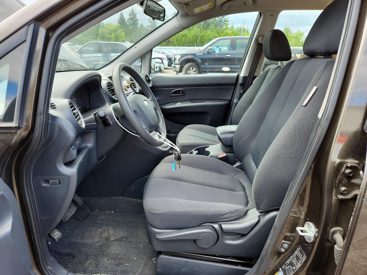 2010 Kia Rondo Lx Brown vin: KNAHG8A80A7302105