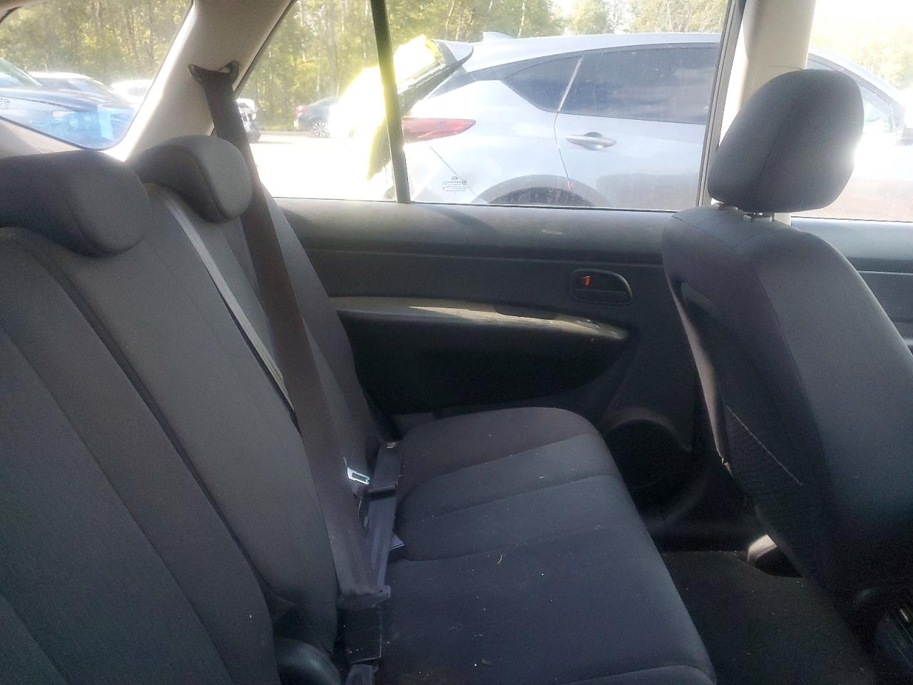 2010 Kia Rondo Lx Серебряный vin: KNAHG8A84A7301877