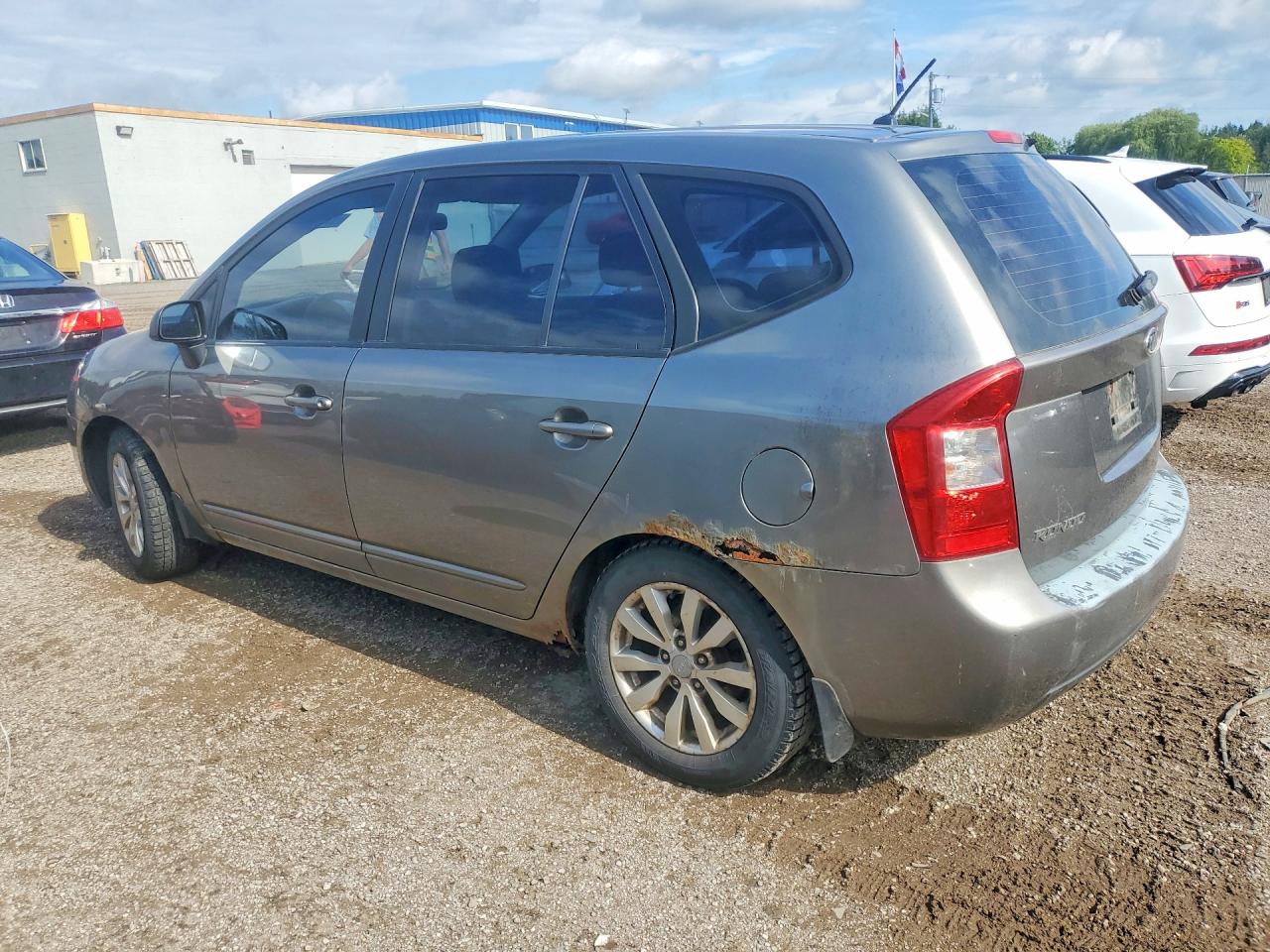 2010 Kia Rondo Lx Серебряный vin: KNAHG8A84A7301877