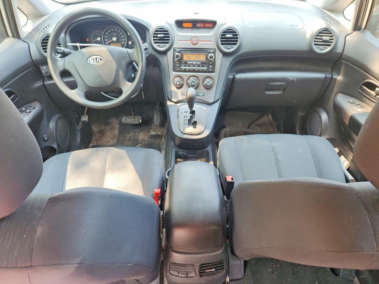 2012 Kia Rondo Silver vin: KNAHG8A84C7408995