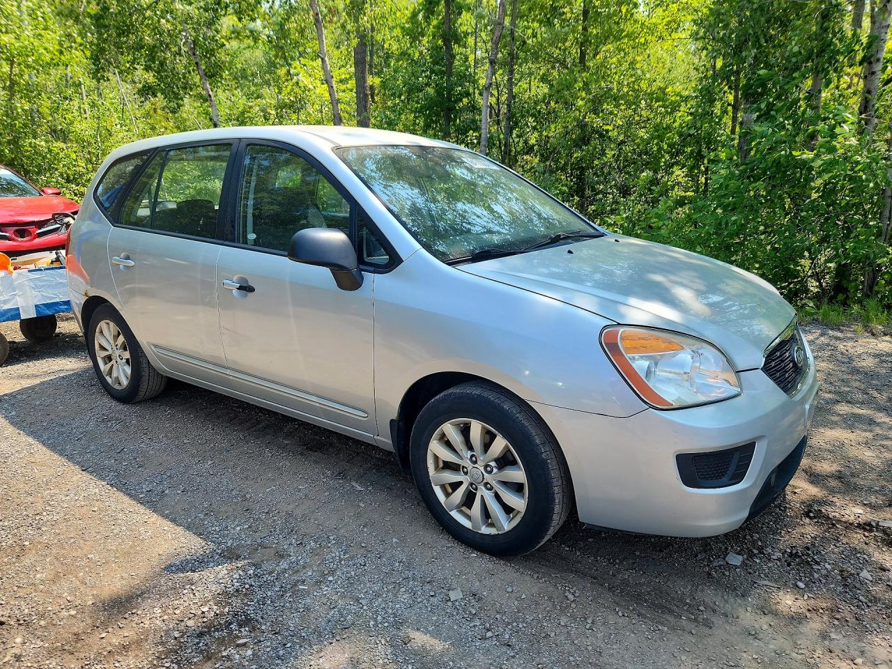 2012 Kia Rondo Silver vin: KNAHG8A84C7408995
