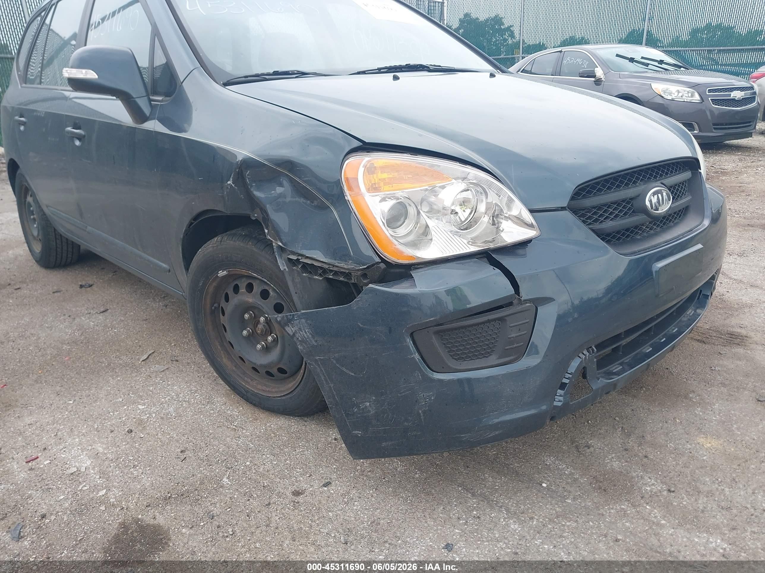 2010 Kia Rondo Lx Blue vin: KNAHG8C80A7303770