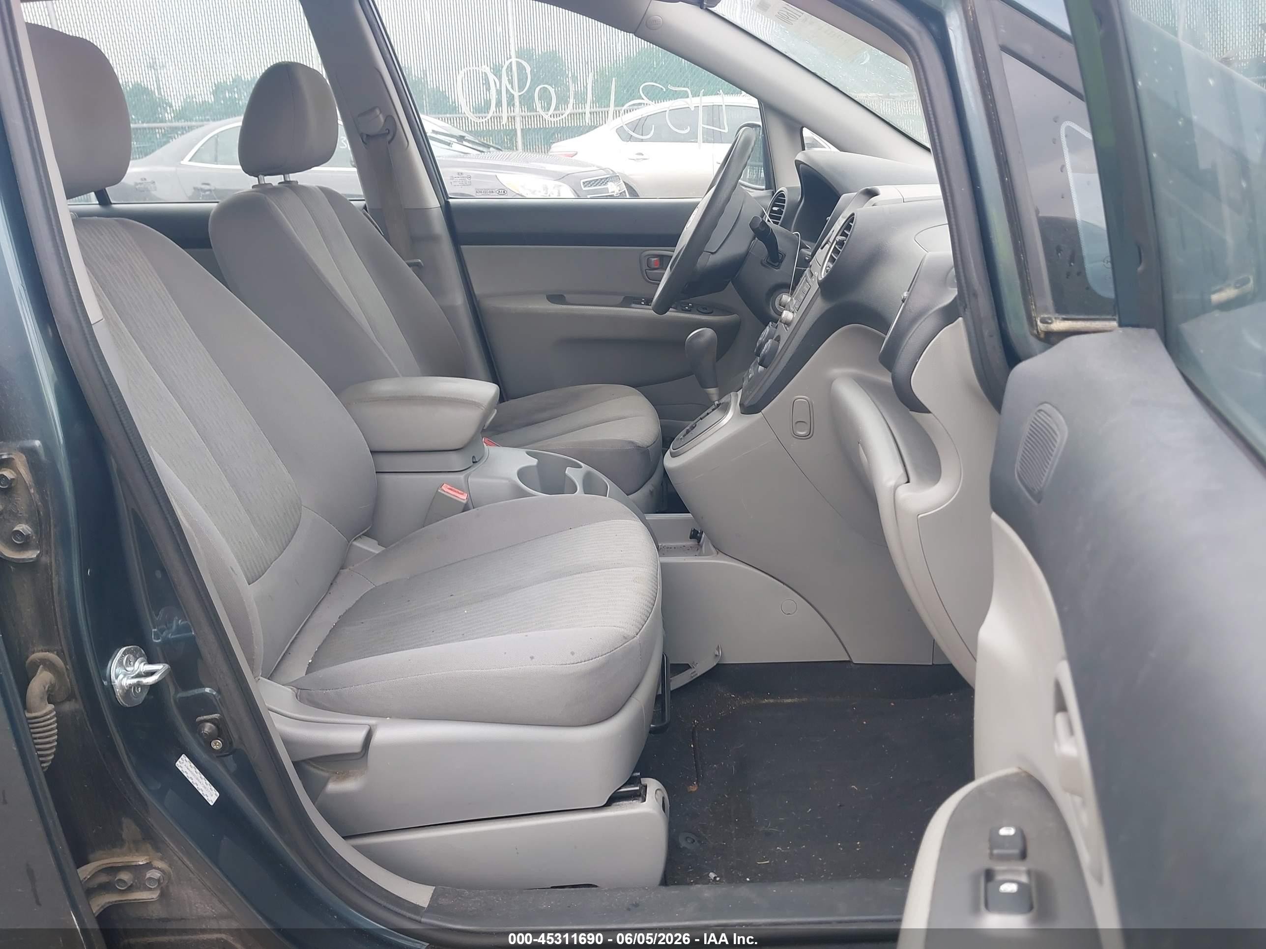 2010 Kia Rondo Lx Blue vin: KNAHG8C80A7303770
