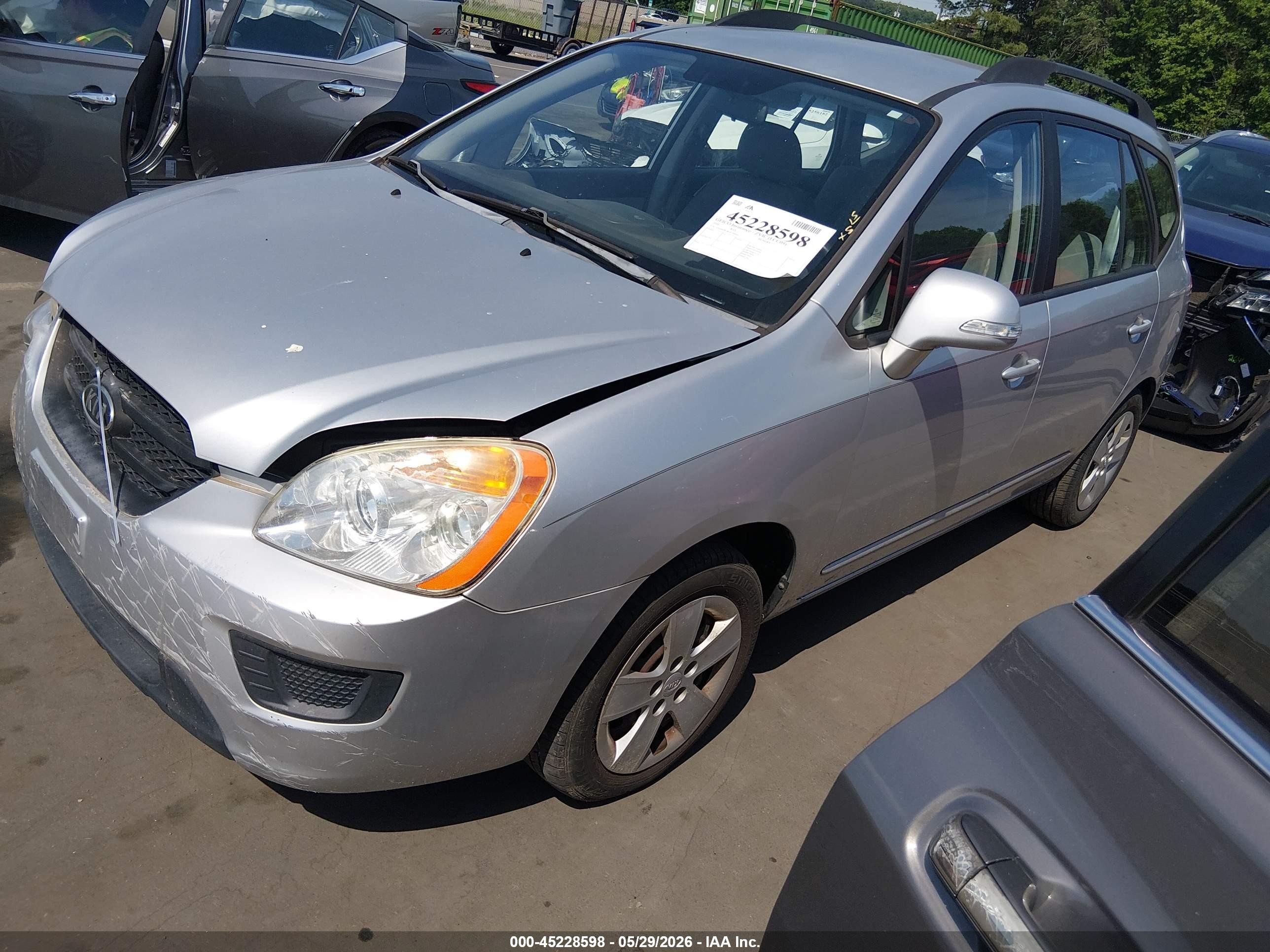 2010 Kia Rondo Lx Light Blue vin: KNAHG8C88A7300440
