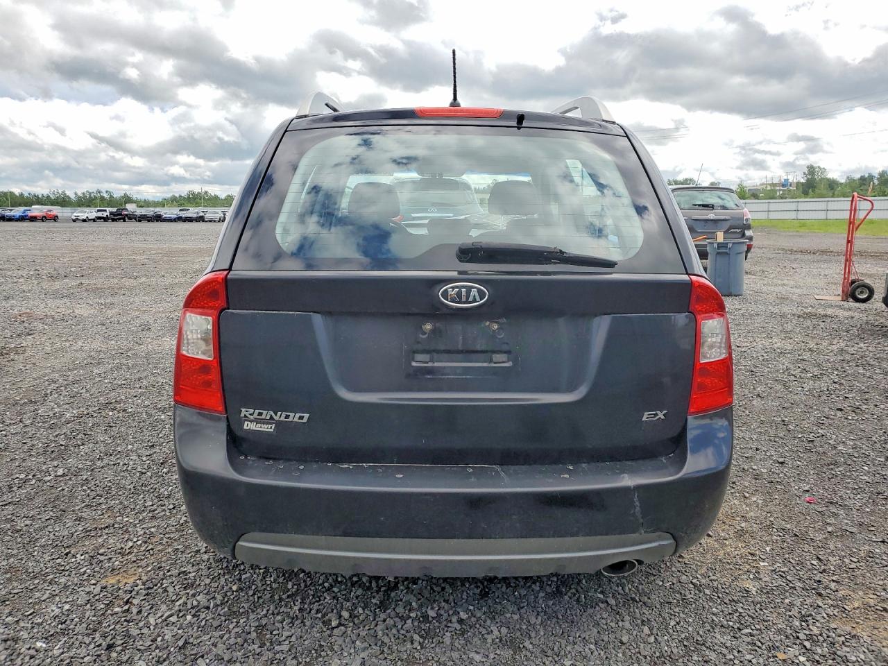 2012 Kia Rondo Black vin: KNAHH8A81C7401189
