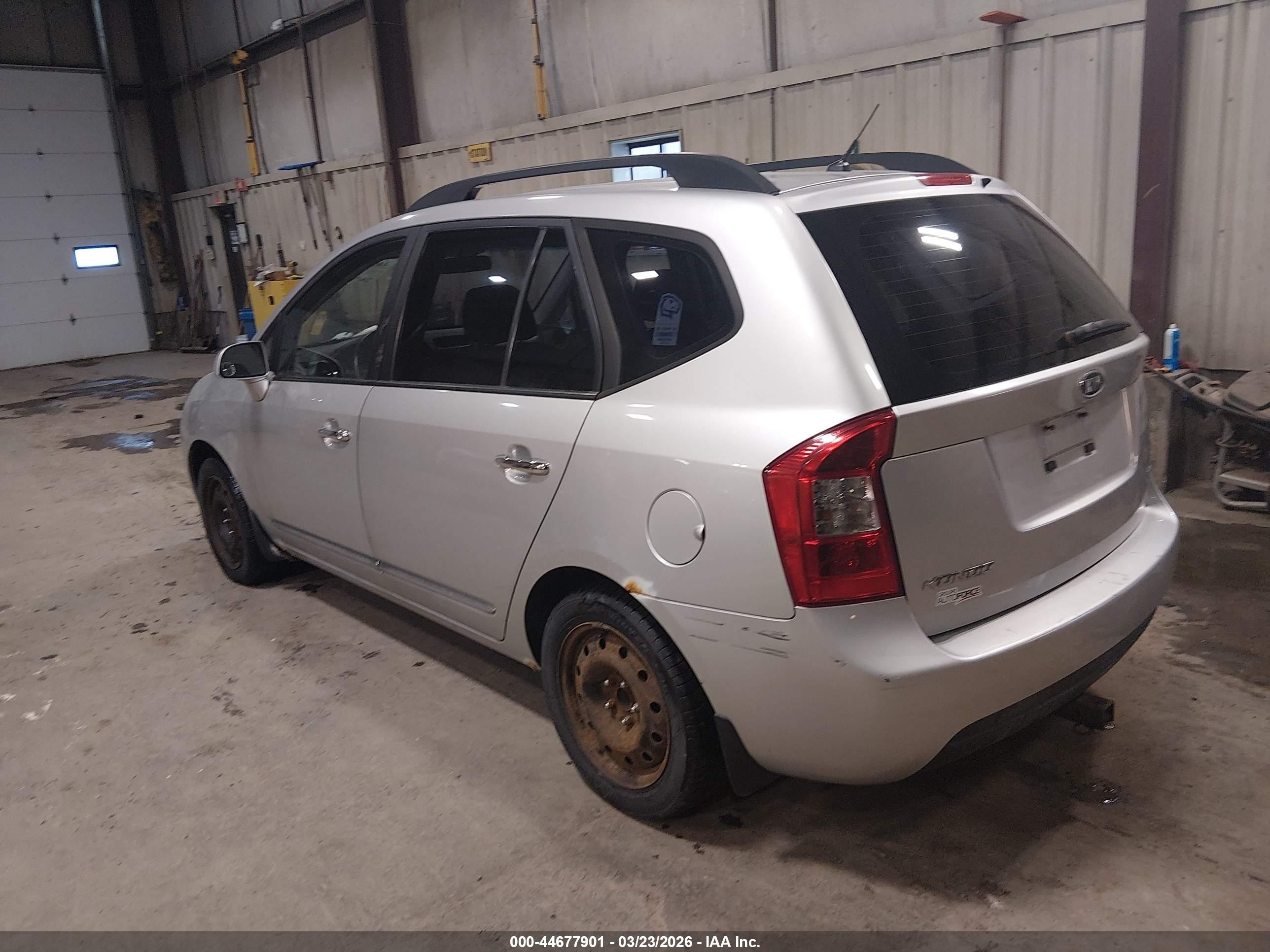 2010 Kia Rondo Ex/ex-premium Silver vin: KNAHH8A84A7305067