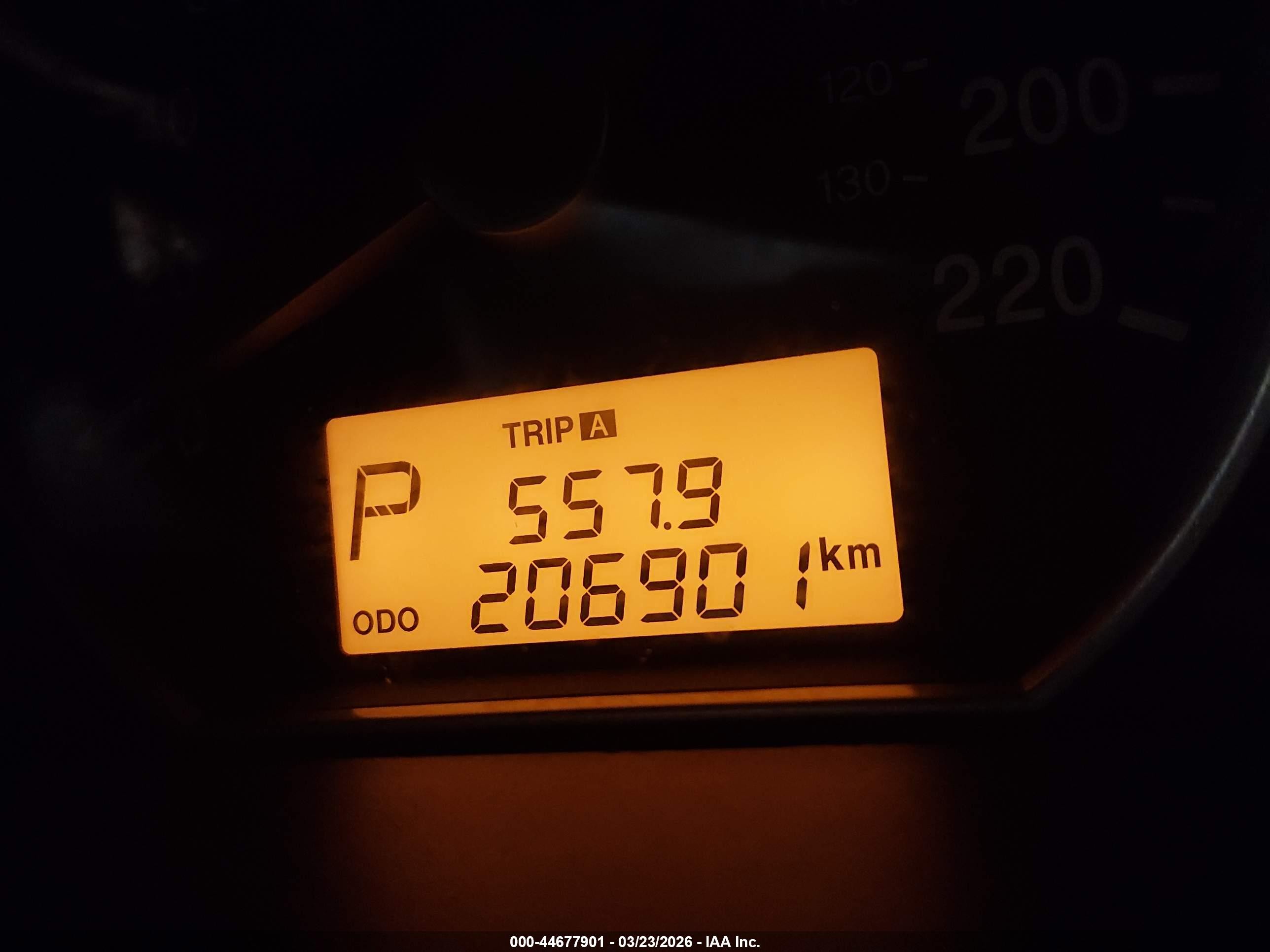 2010 Kia Rondo Ex/ex-premium Silver vin: KNAHH8A84A7305067