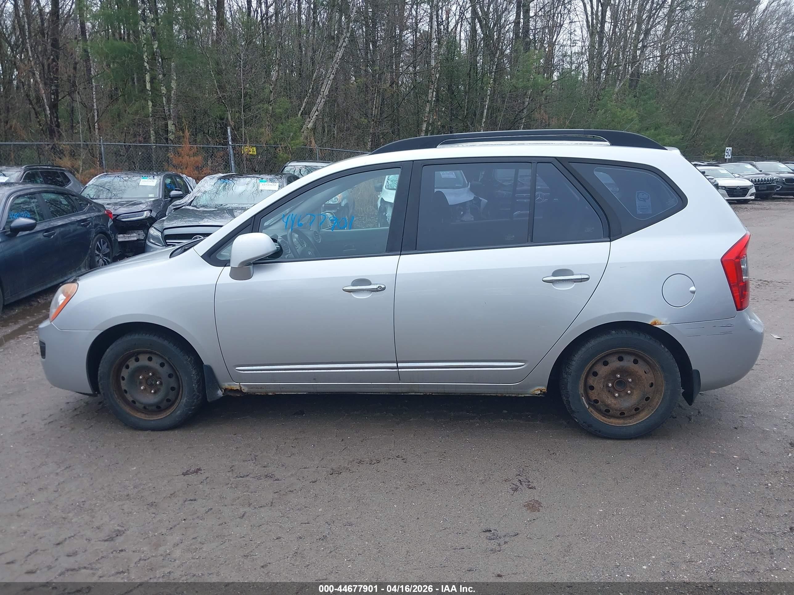 2010 Kia Rondo Ex/ex-premium Silver vin: KNAHH8A84A7305067