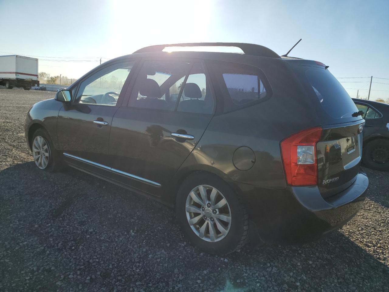2010 Kia Rondo Ex Brown vin: KNAHH8C61A7322775