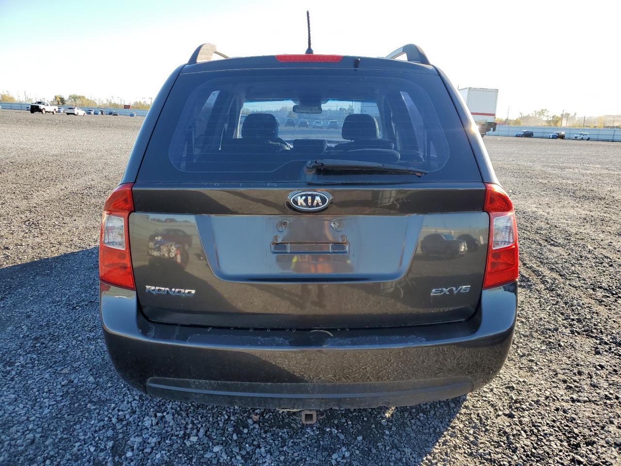 2010 Kia Rondo Ex Brown vin: KNAHH8C61A7322775