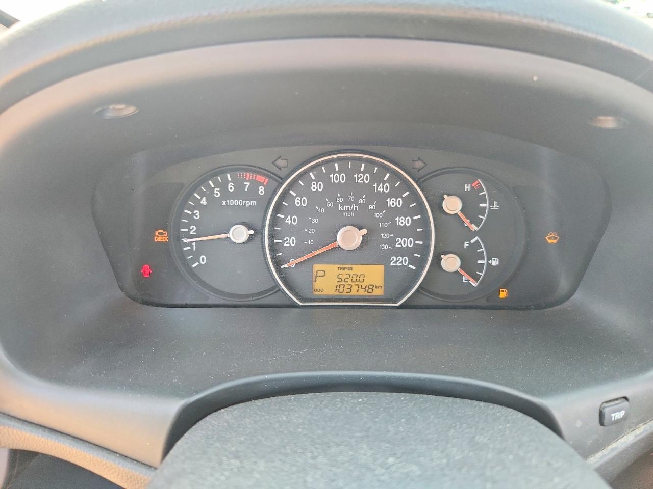 2011 Kia Rondo Black vin: KNAHH8C83B7363895