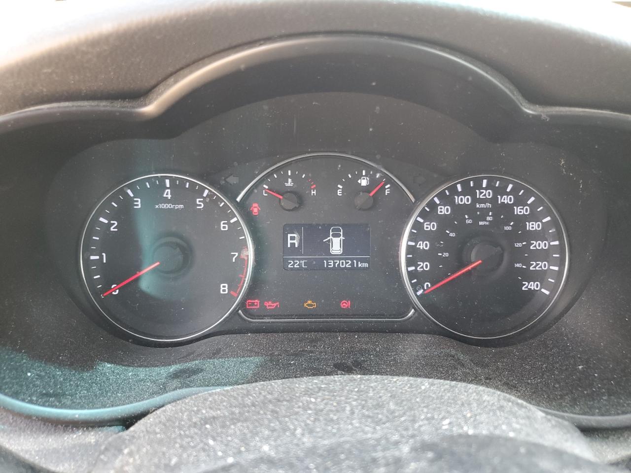 2016 Kia Rondo  Синий vin: KNAHT8A31G7126626