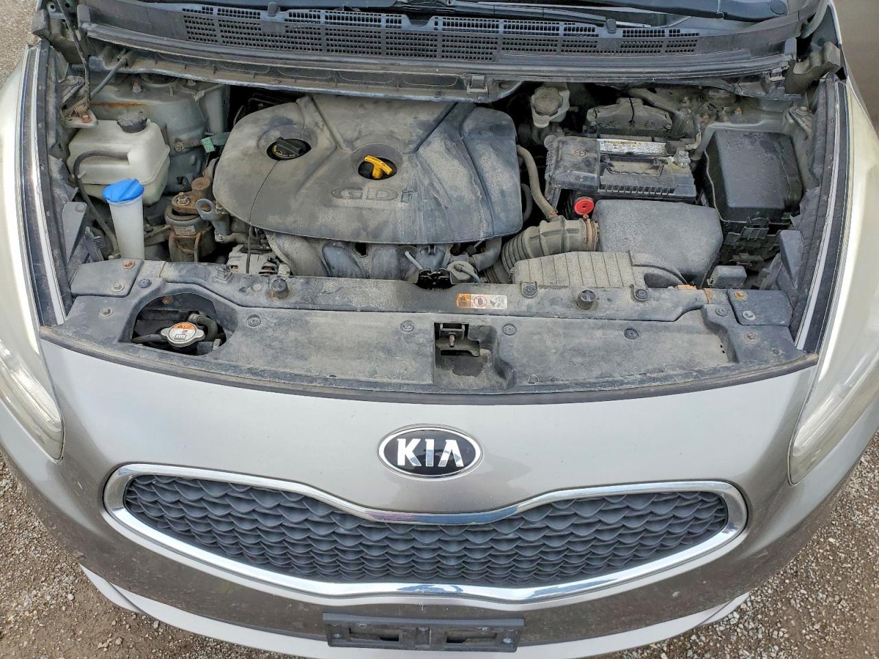 2014 Kia Rondo Gray vin: KNAHT8A33E7021051