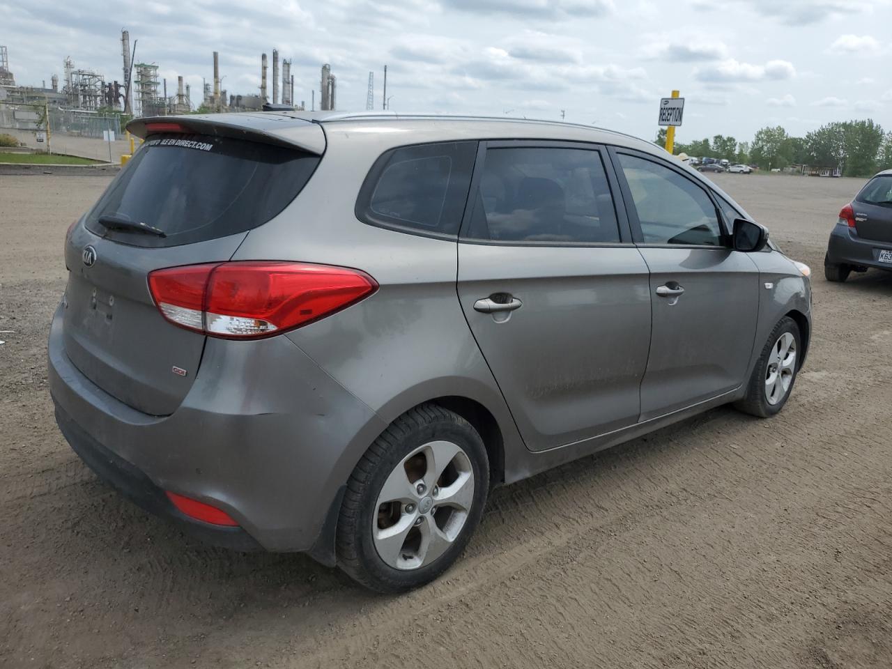 2016 Kia Rondo    Gray vin: KNAHT8A33G7129690