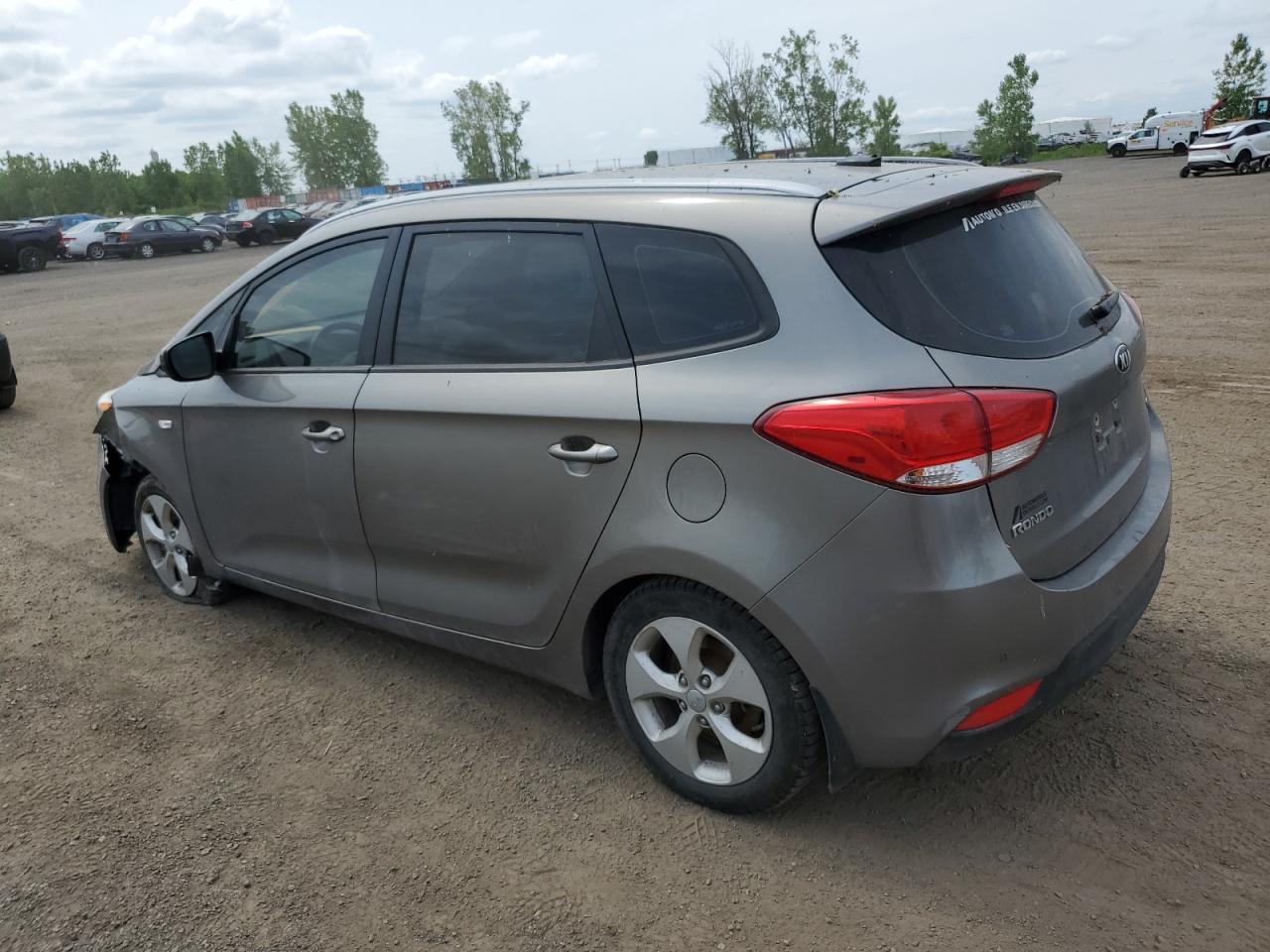 2016 Kia Rondo    Gray vin: KNAHT8A33G7129690