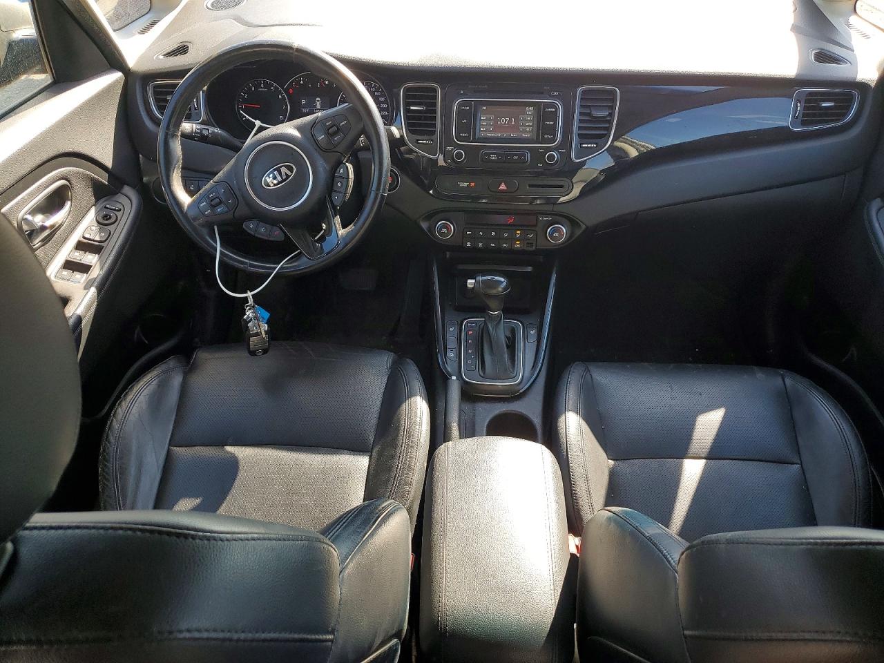 2014 Kia Rondo Gray vin: KNAHU8A33E7046187