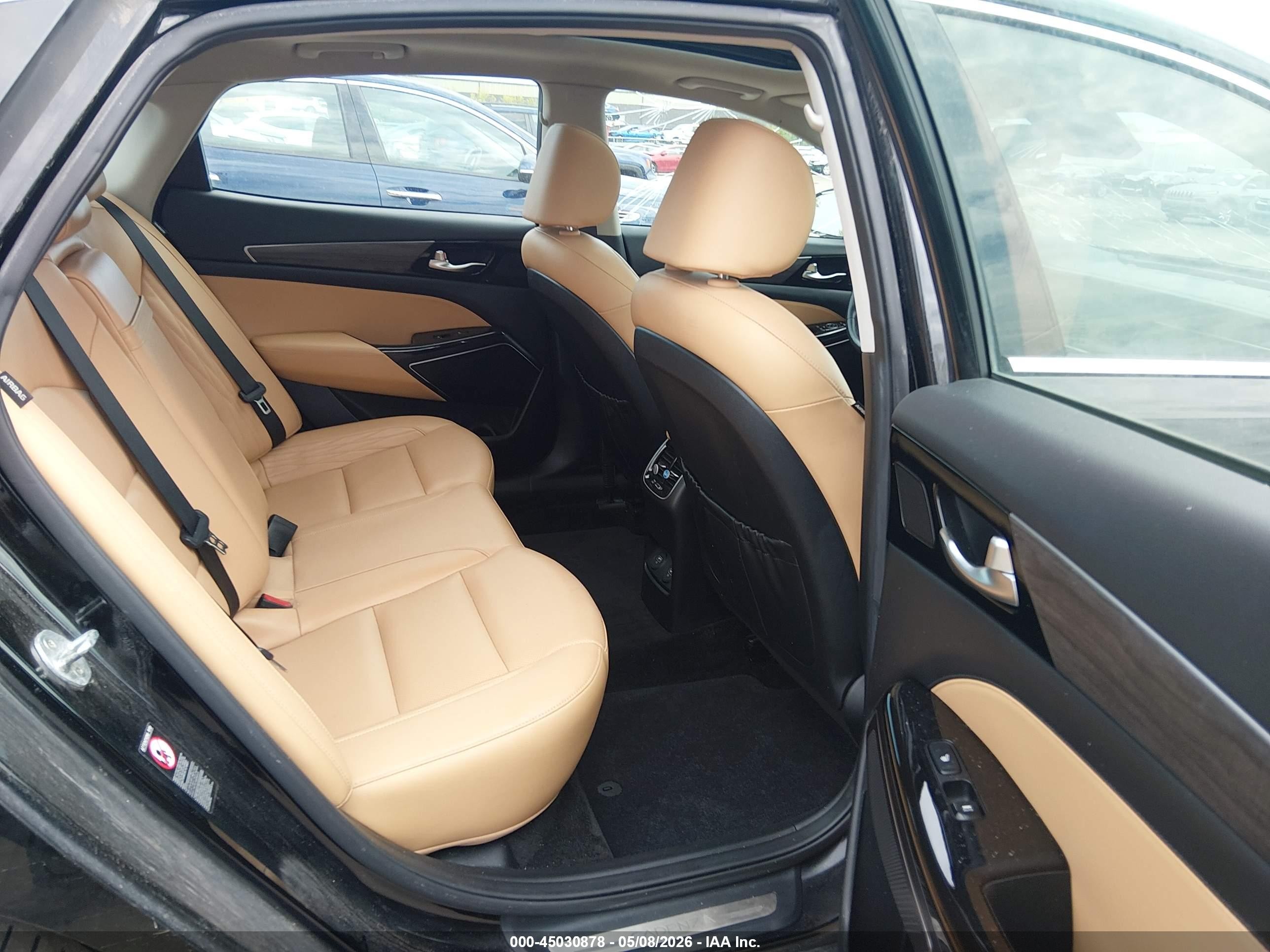 2020 Kia Cadenza Limited Black vin: KNALC4J14L5236691