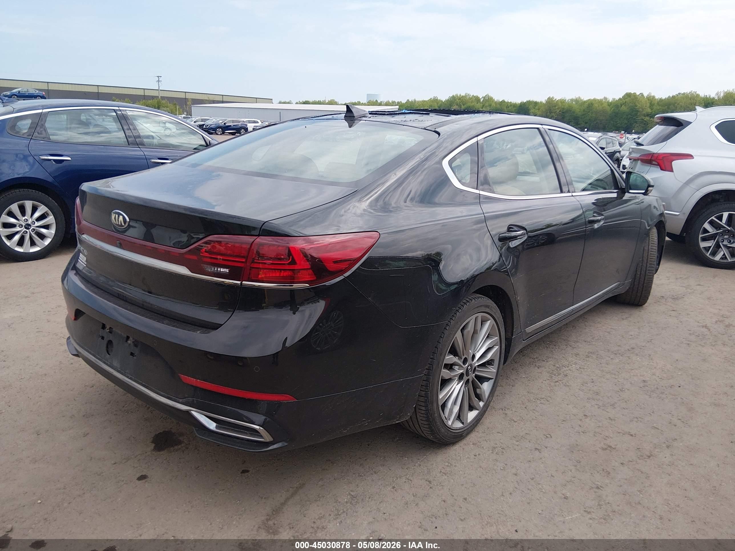 2020 Kia Cadenza Limited Black vin: KNALC4J14L5236691