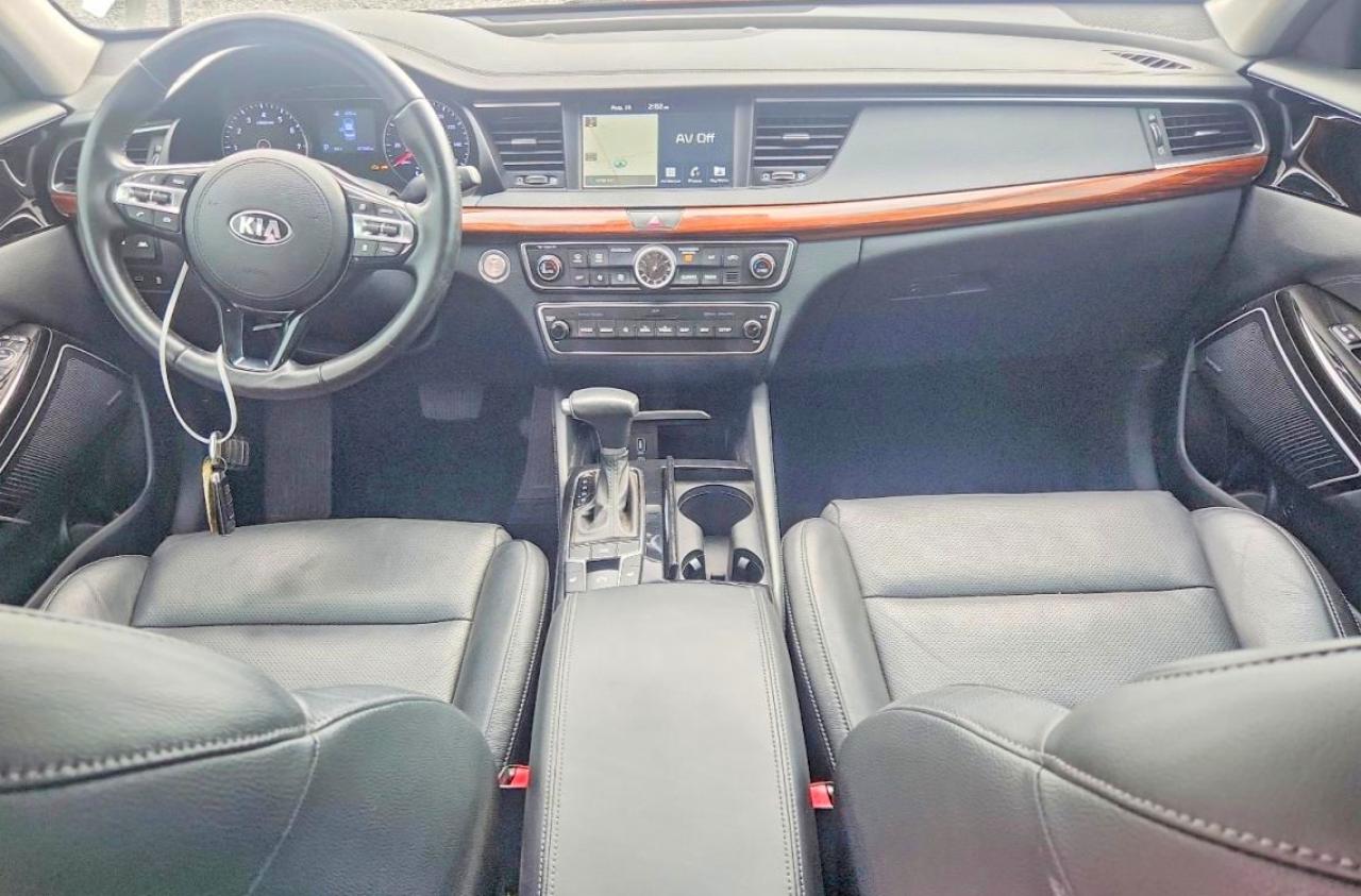 2019 Kia Cadenza Technology White vin: KNALC4J16K5171292