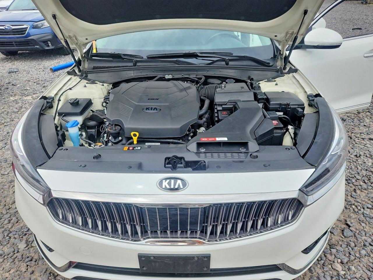 2019 Kia Cadenza Technology White vin: KNALC4J16K5171292
