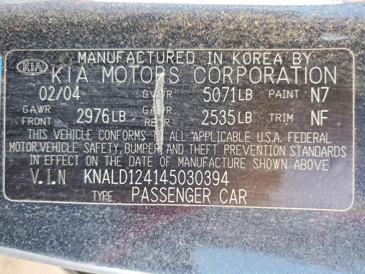 2004 Kia Amanti Base Gray vin: KNALD124145030394