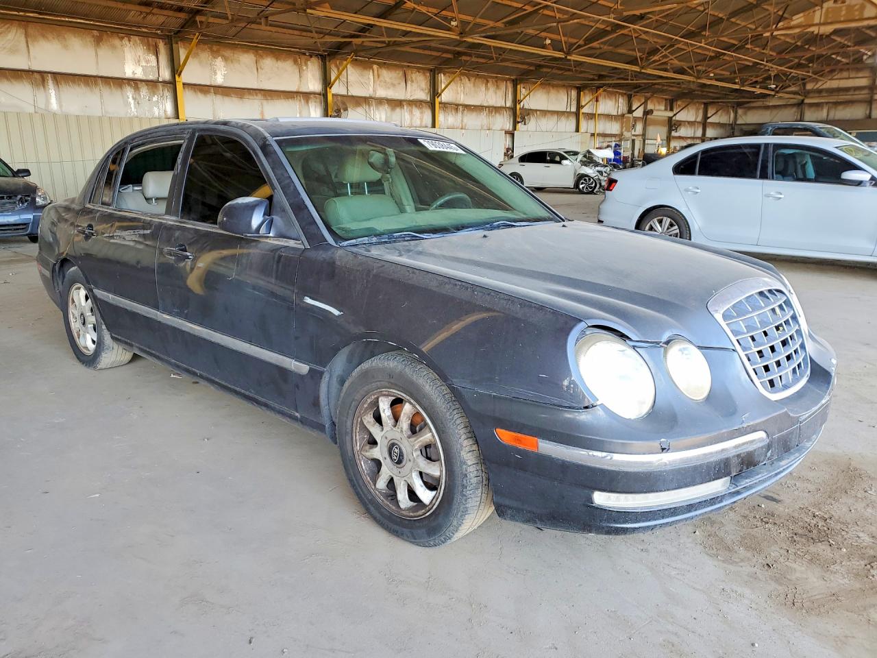 2004 Kia Amanti Base Gray vin: KNALD124145030394