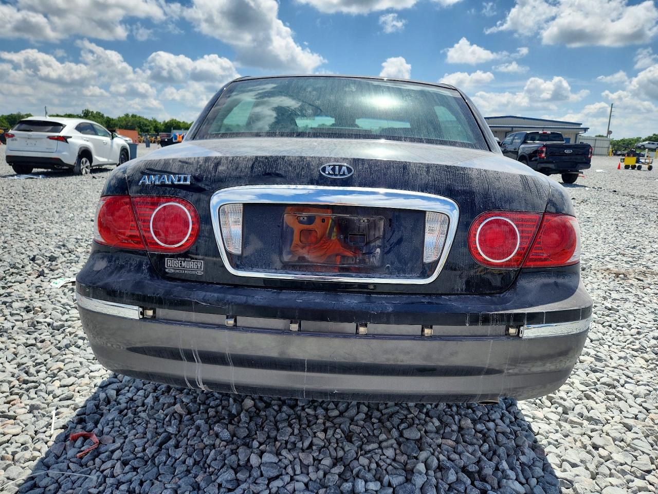 2005 Kia Amanti Base Black vin: KNALD124155076034