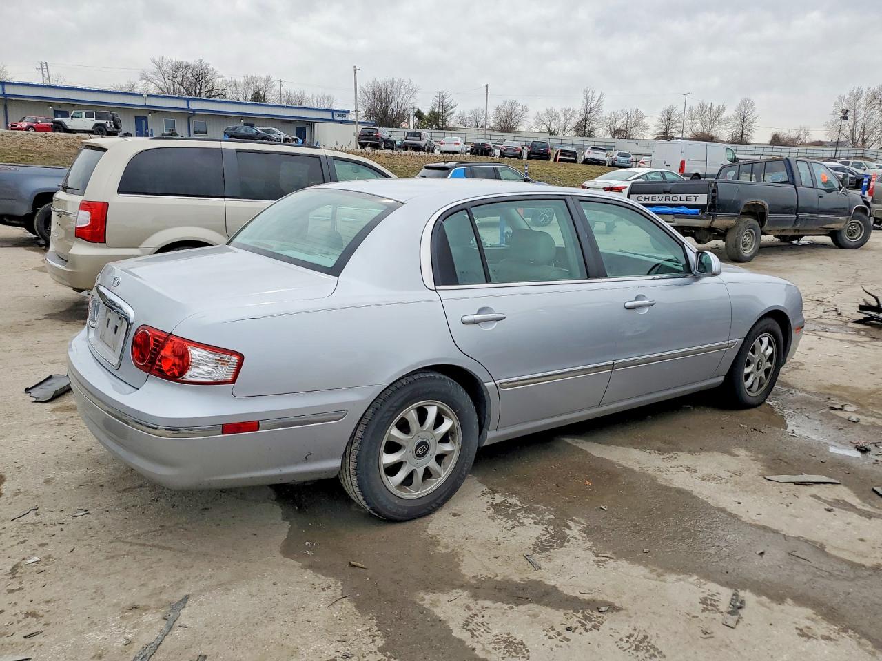 2006 Kia Amanti Серебряный vin: KNALD124265100441