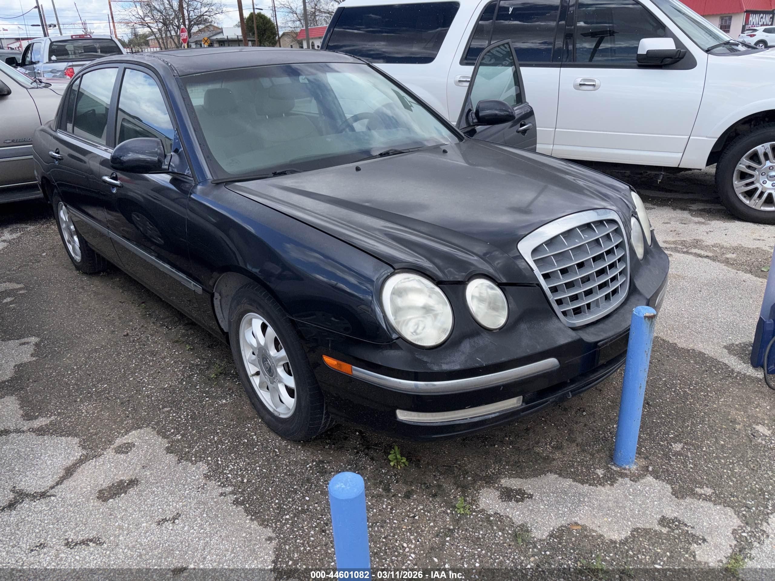 2006 Kia Amanti   vin: KNALD124365086727