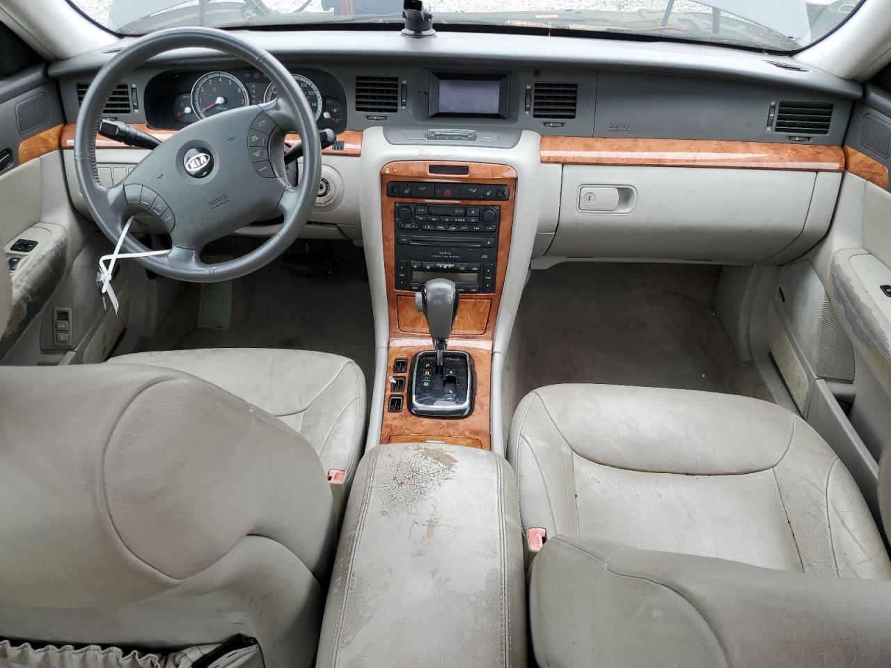 2006 Kia Amanti Black vin: KNALD124465085103
