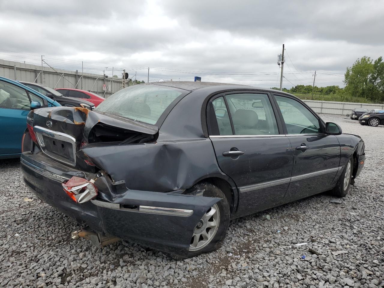 2006 Kia Amanti Black vin: KNALD124465085103