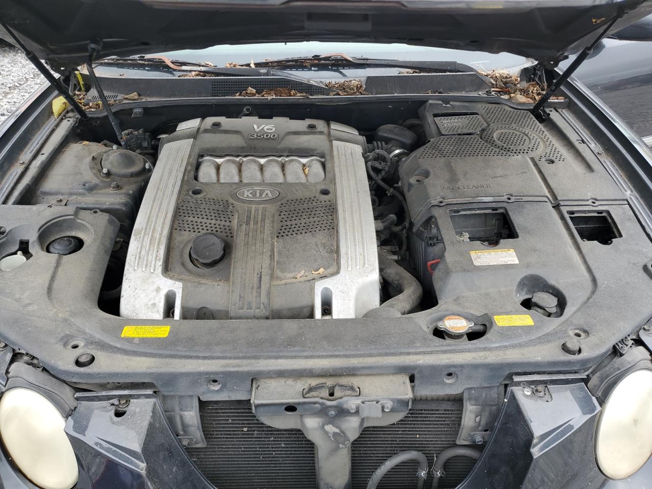 2006 Kia Amanti Black vin: KNALD124465085103