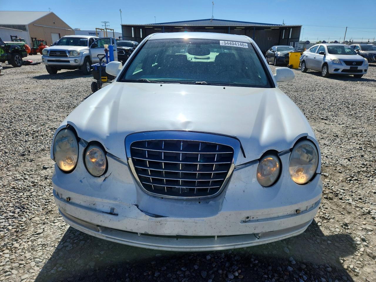 2006 Kia Amanti Base White vin: KNALD124465102174