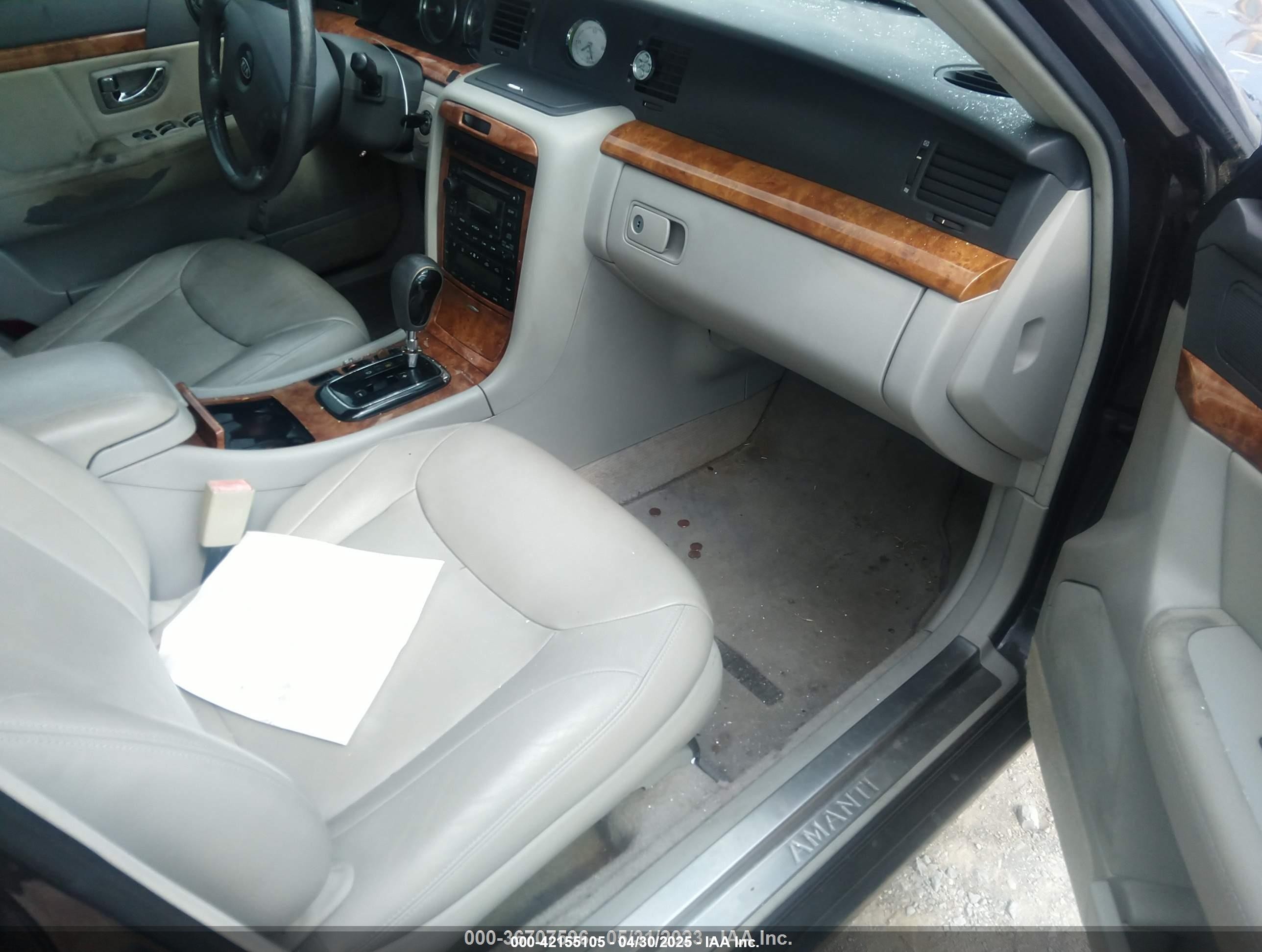 2006 Kia Amanti   Черный vin: KNALD124565085420