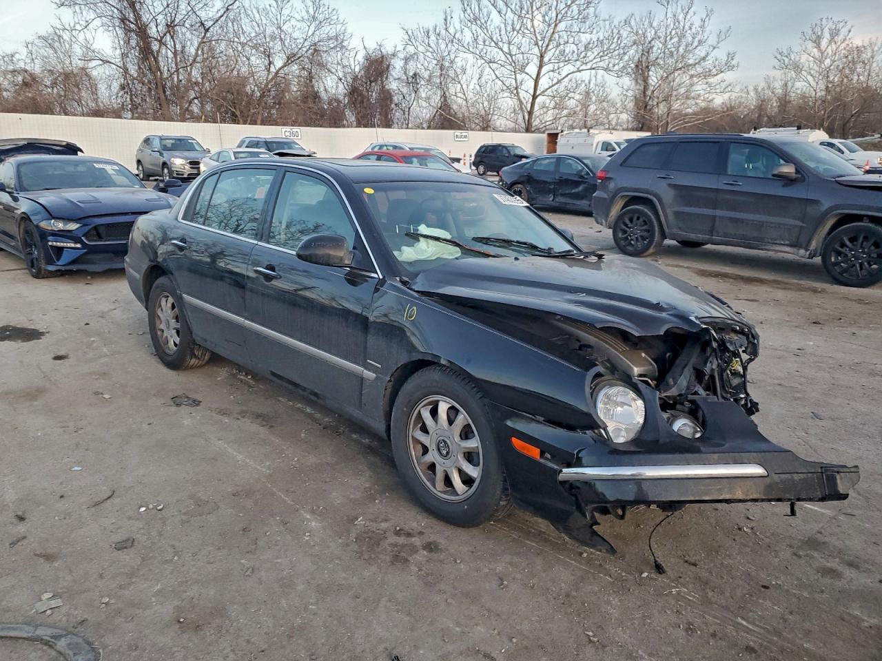 2006 Kia Amanti Black vin: KNALD124565098443