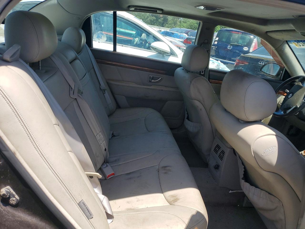 2006 Kia Amanti Base Black vin: KNALD124665086138