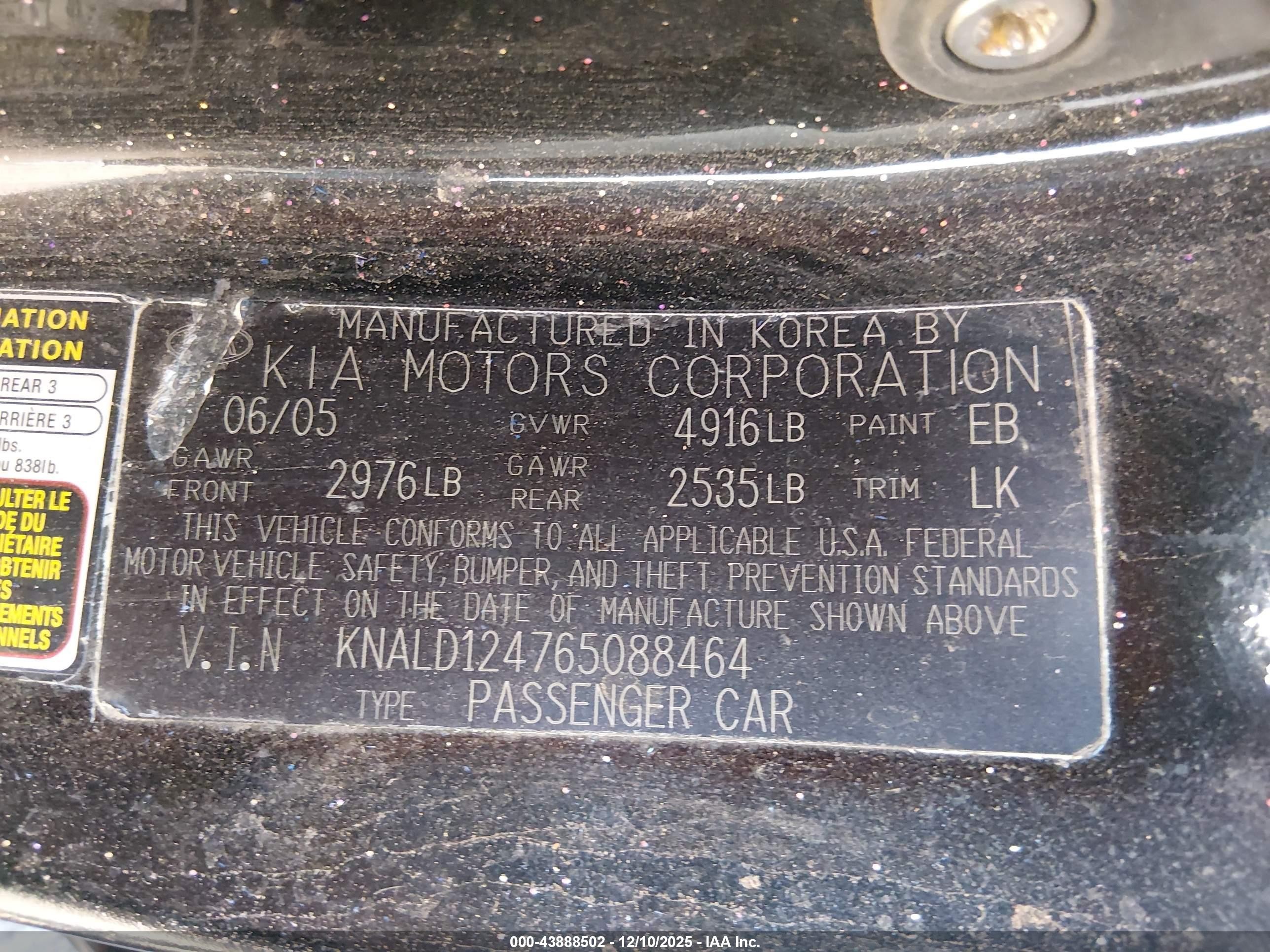 2006 Kia Amanti   Black vin: KNALD124765088464